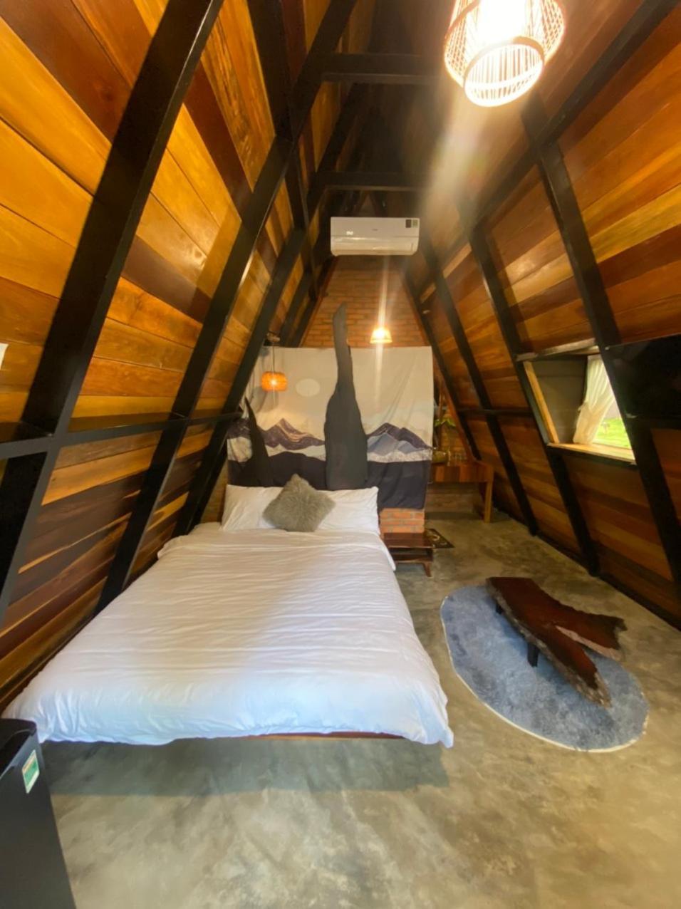 Tien Son Pleiku Homestay Εξωτερικό φωτογραφία